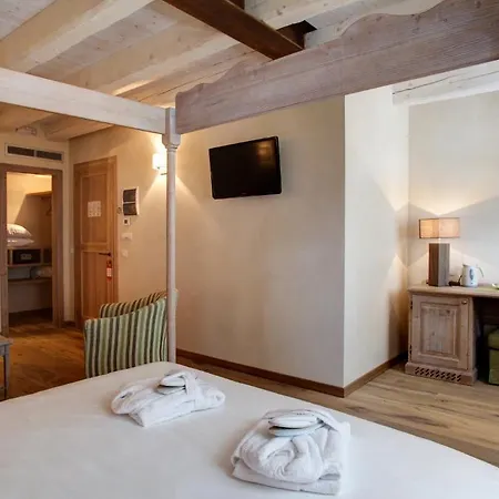 Costa Di Faraggiana Lantgård