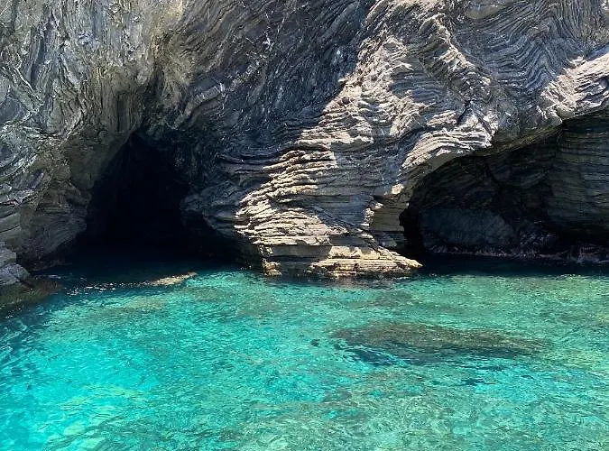Costa Di Faraggiana